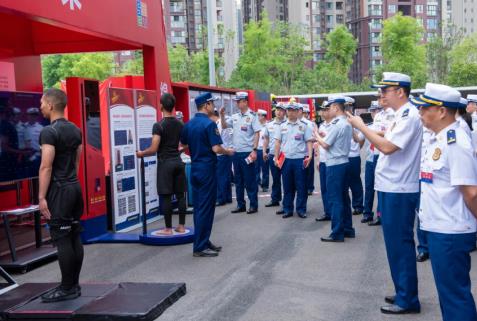 推動正規(guī)化建設縱深發(fā)展 科技助陣，綿陽支隊樹立典范